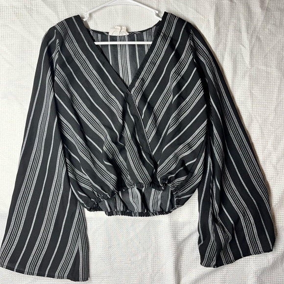 Sadie & Sage Striped Crop Top Women’s Sz M - Picture 1 of 11